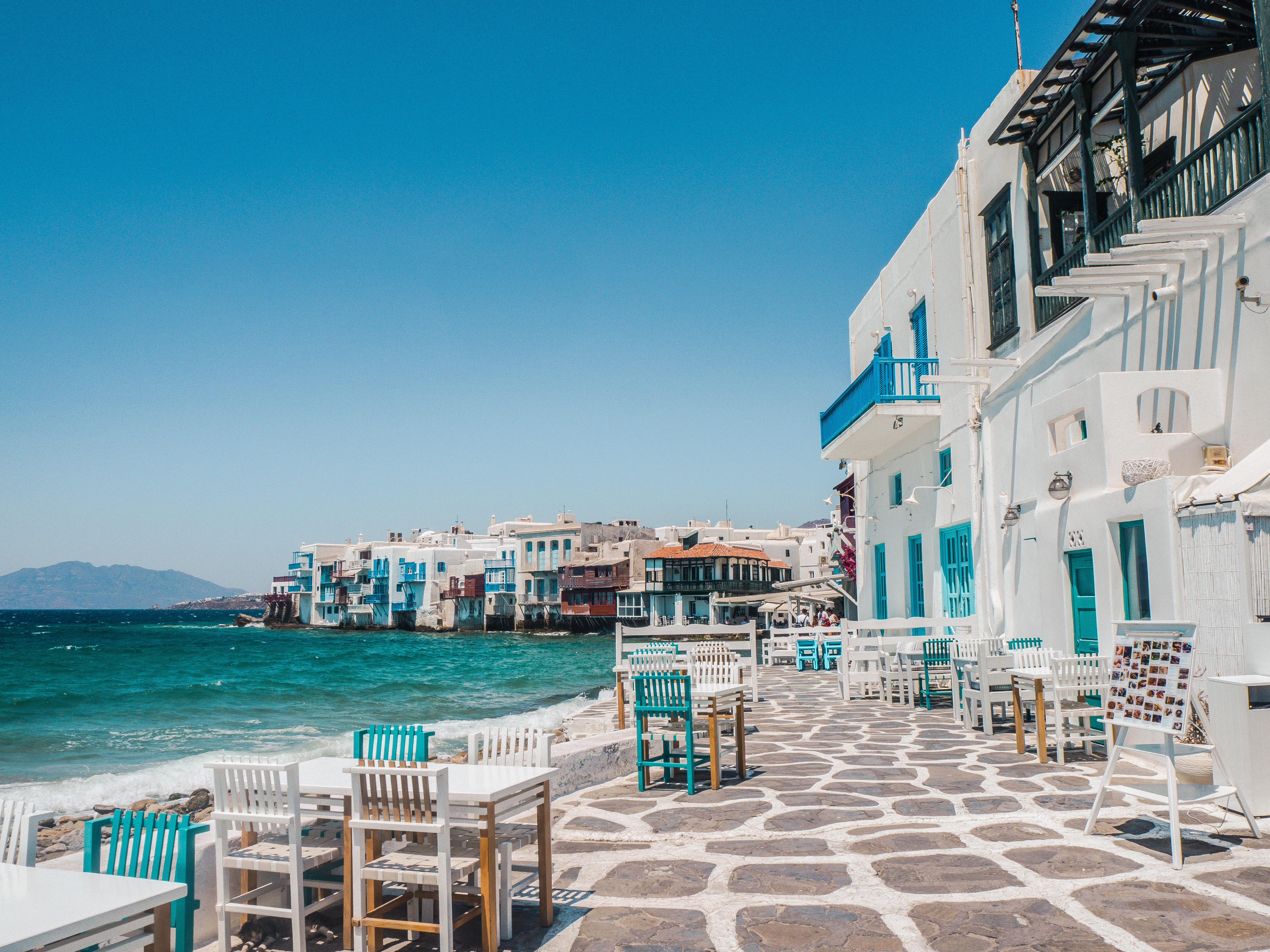 seaside cafe in mykonos
