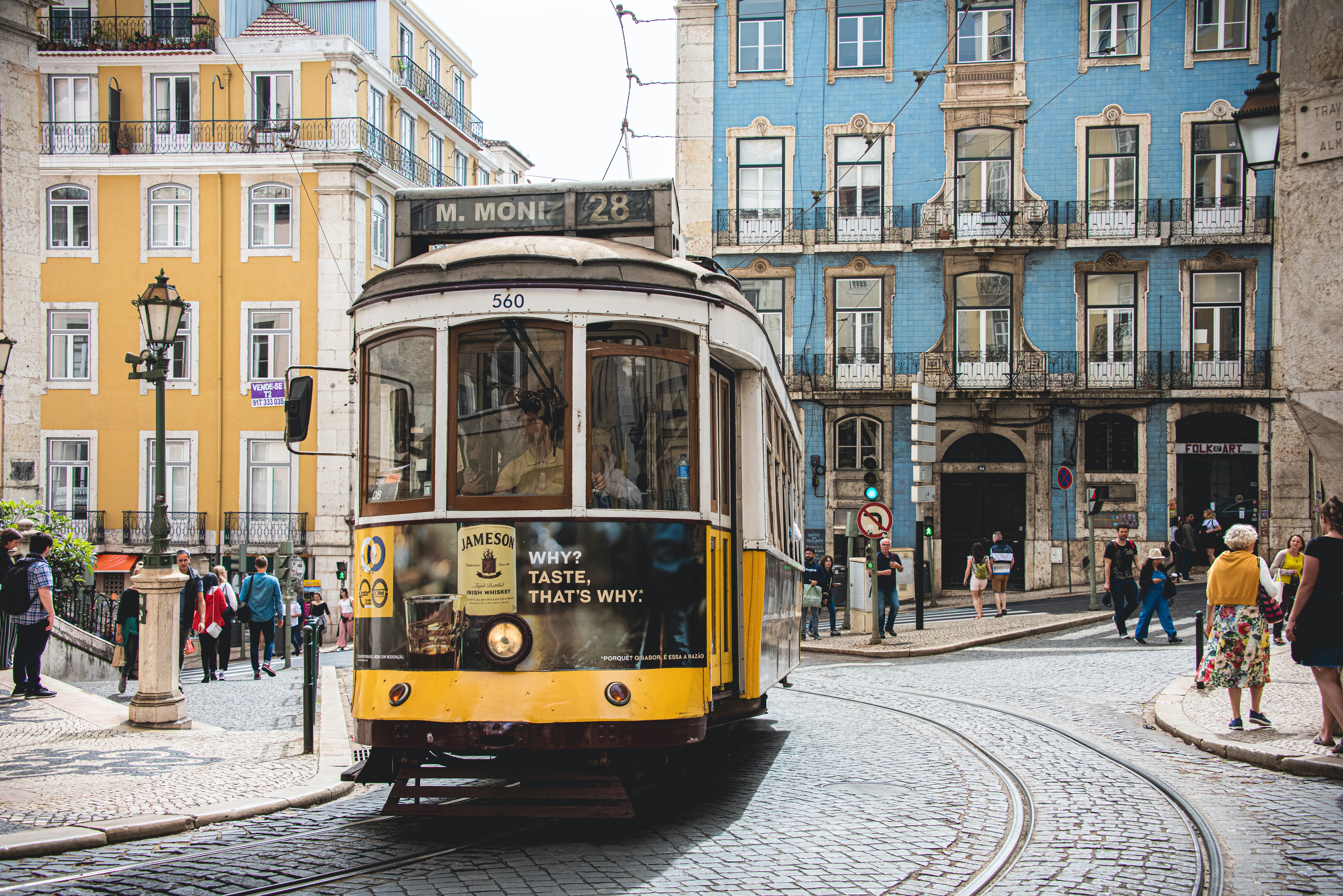 bus in lisbon portugal