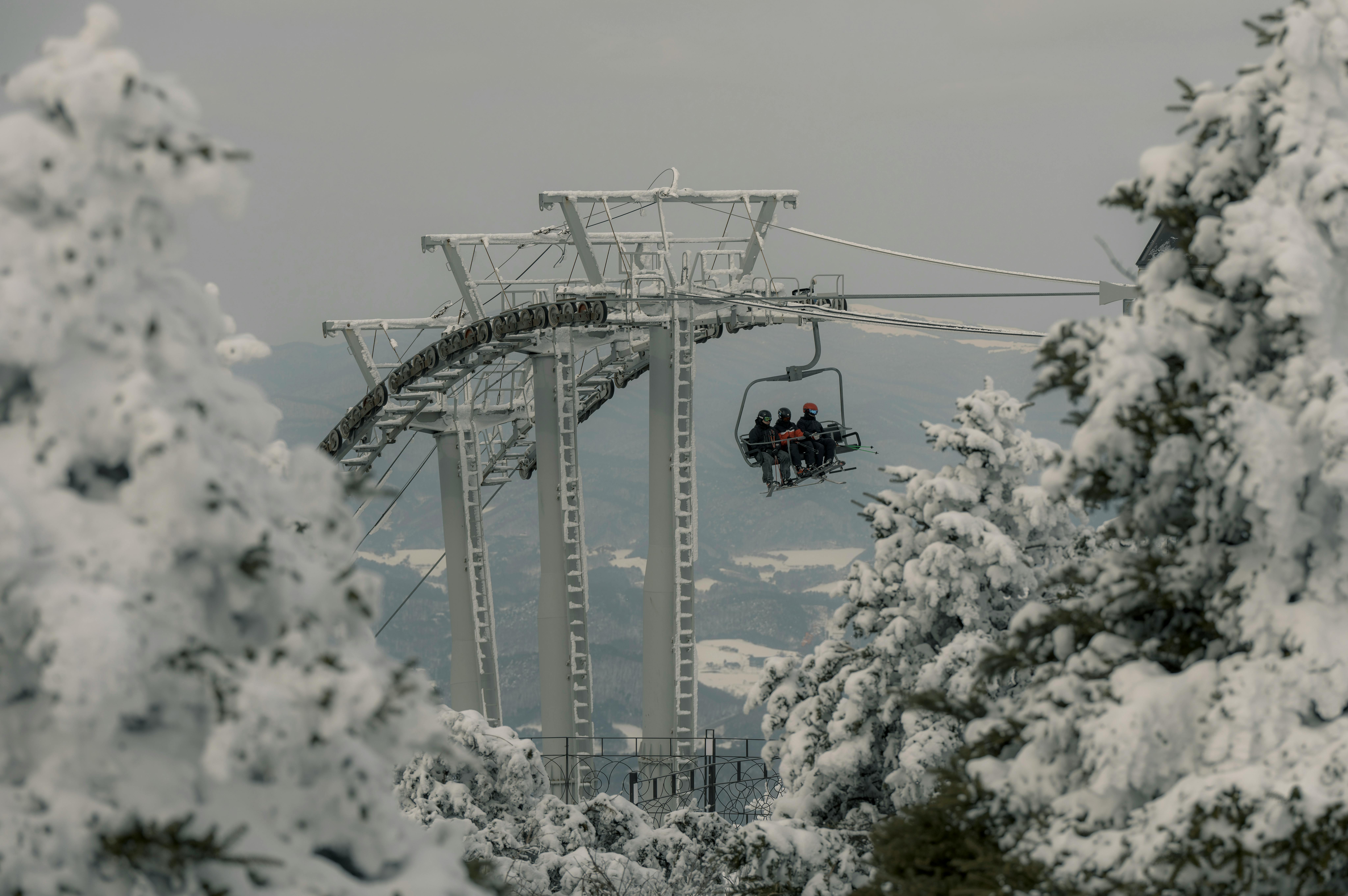 ski lift in south korea